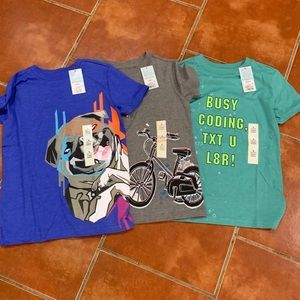 New Boys T-shirt Lot Size S (6/7)